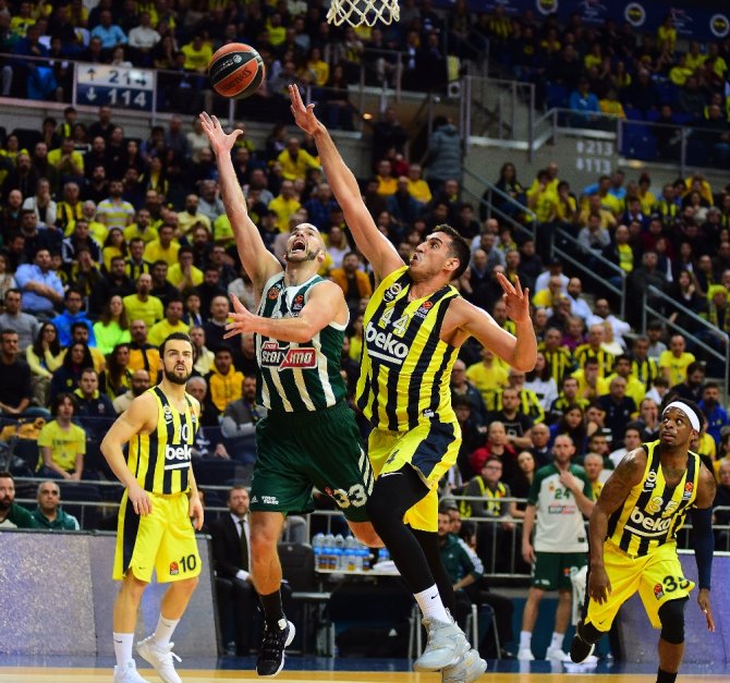Fener, Pana’yı Dağıttı