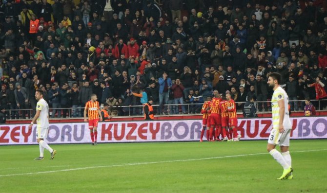 Eksik Fener 87’de Yıkıldı