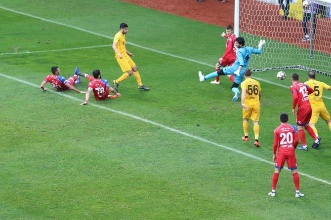 Eskişehir Karabükspor’u 4 Golle Geçti
