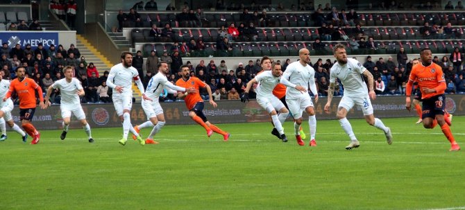 İlk Yarıda Tek Gol