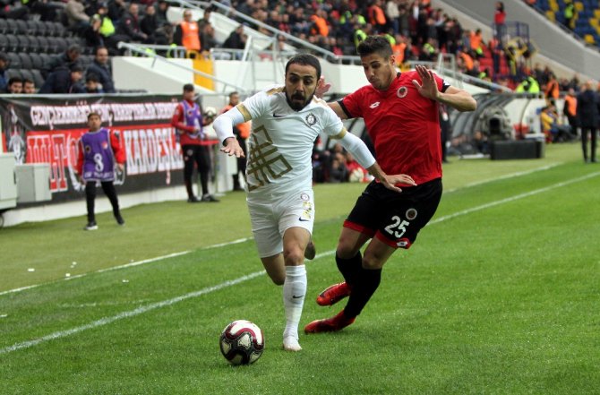 Ankara Derbisinde Kazanan Gençler