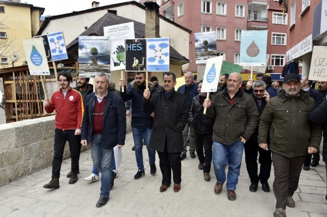 Türkiye’nin En Hızlı Akan Çayının Üzerinde Yapılması Planlanan Hes’e Yöre Sakinleri Karşı Çıkıyor