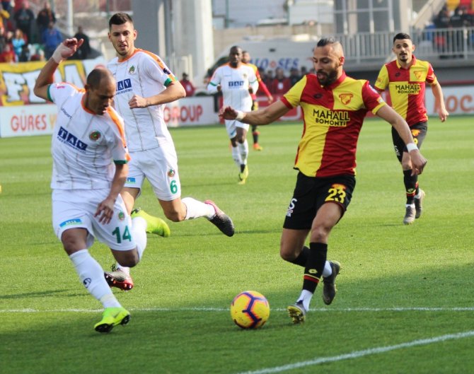 Göztepe 3 Hafta Sonra 3 Puan Aldı