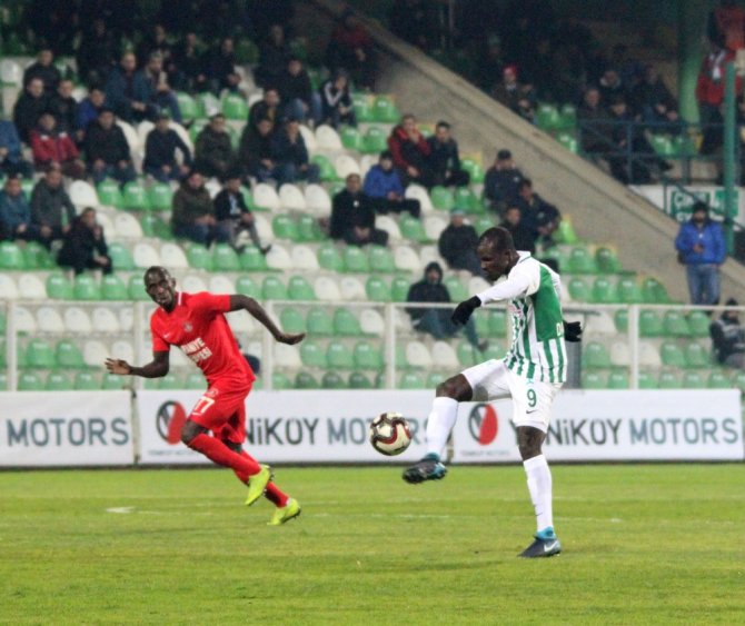 Spor Toto 1. Lig: Giresunspor: 1 - Ümraniyespor: 1