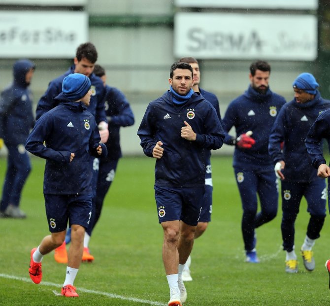 Fenerbahçe Konyaspor Mesaisine Başladı