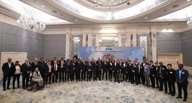 Fıfa Futbol Yönetim Zirvesi İstanbul’da Başladı