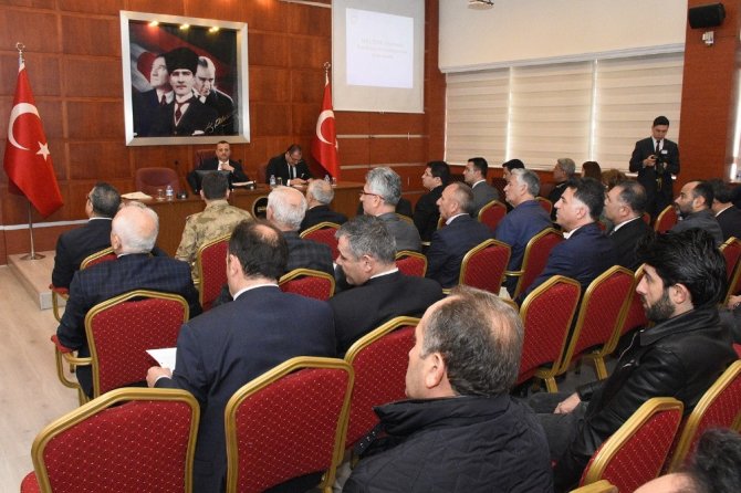 Gümüşhane’deki Tüm Okullarda Öğrencilerin Cep Telefonu Kullanımı Yasaklandı