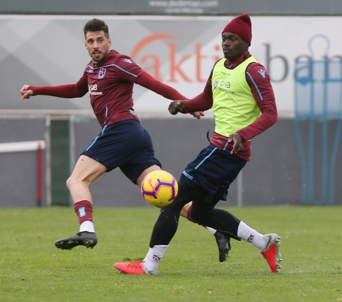 Trabzonspor’da, Aytemiz Alanyaspor Mesasi Sürdü