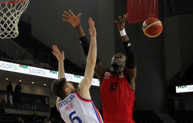 Tbf Erkekler Türkiye Kupası: Anadolu Efes: 73 - Gaziantep Basketbol: 59