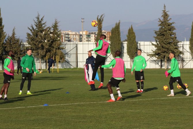 Akhisarspor, Galatasaray Maçı Hazırlıklarına Başladı 