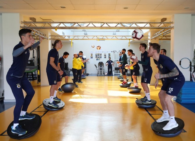 Fenerbahçe’de Derbi Hazırlıkları Başladı