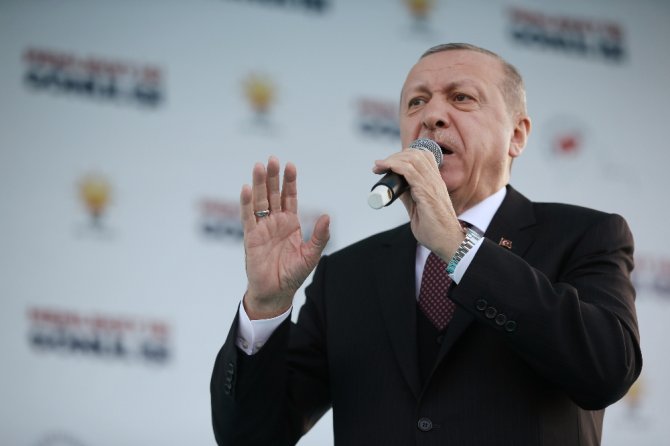 "Sloganlarını Pensilvanya, Adaylara Kandil Karar Veriyor"