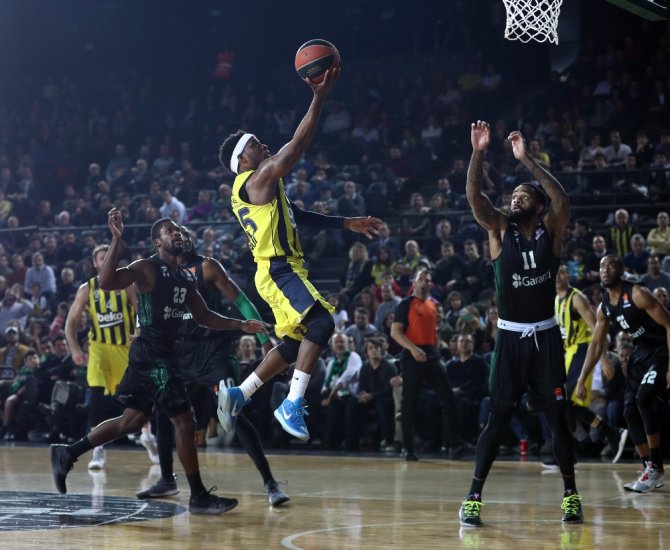 Fenerbahçe Beko Farklı Kazandı