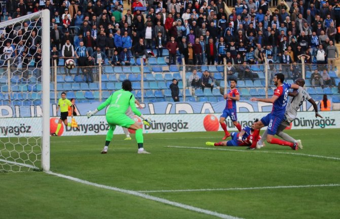Adana Demir Altınordu’yu 3-0’la Geçti