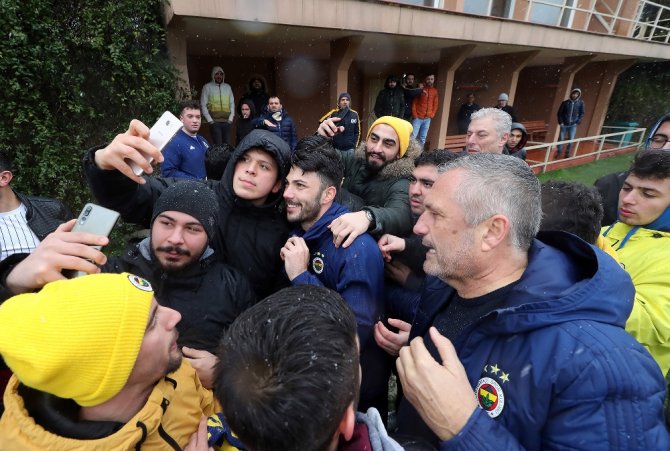Fenerbahçe Derbi Hazırlıklarını Sürdürdü