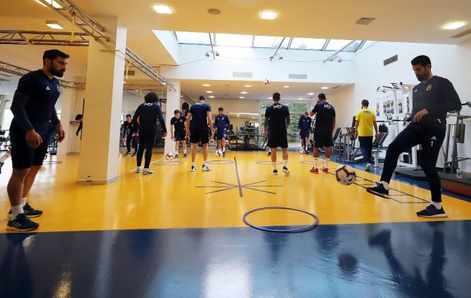 Fenerbahçe Derbi Hazırlıklarını Sürdürdü