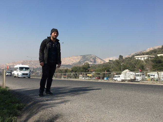 Onunla Görüşebilmek İçin İzmir’den Ankara’ya Yürüyor