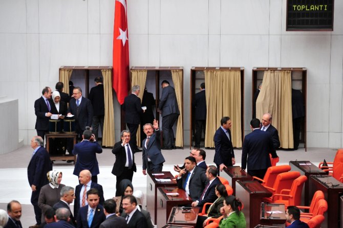 Meclis’te Başkanlık Seçimi Maratonu Başladı
