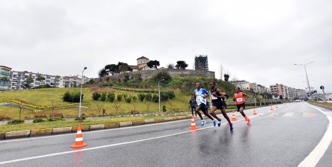 39. Uluslararası Trabzon Yarı Maratonu Tamamlandı