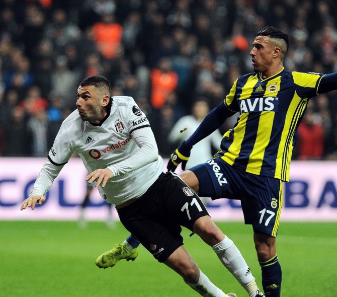 Yılın İlk Derbisinde Gol Yağmuru