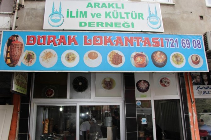 Sipariş Ettiği Gıda Kolisinden 300 Bin Tl Çıktı