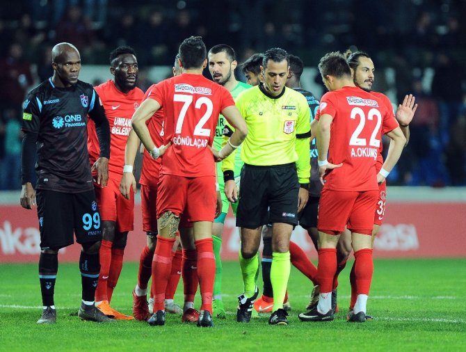 Fırtına Kupada Yarı Finalde