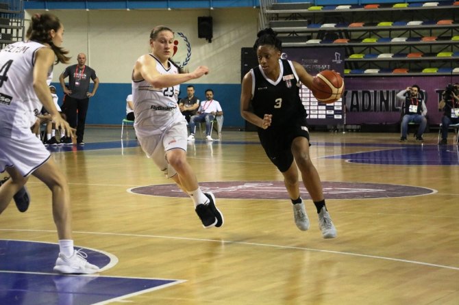 Çukurova Beşiktaş’ı Devirdi