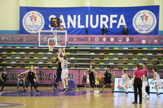 Çukurova Beşiktaş’ı Devirdi