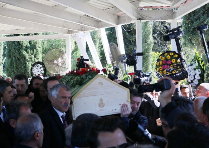 Aytaç Arman Son Yolculuğuna Uğurlandı