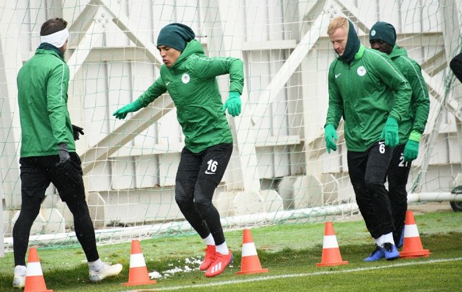 Atiker Konyaspor’da Göztepe Mesaisi Sürüyor