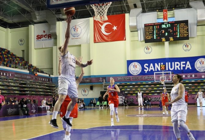 Kupada İlk Finalist Botaş