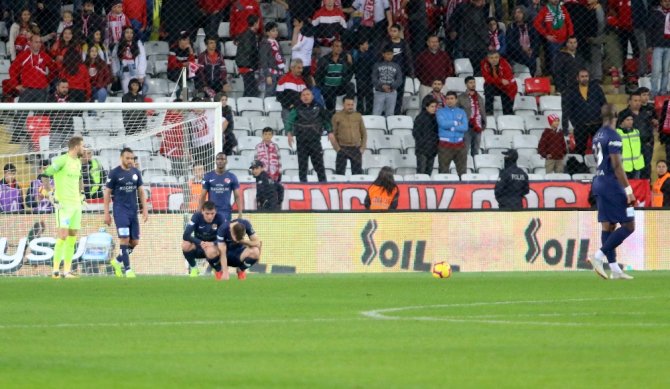 Ankaragücü, Antalyaspor’u 4 Golle Geçti