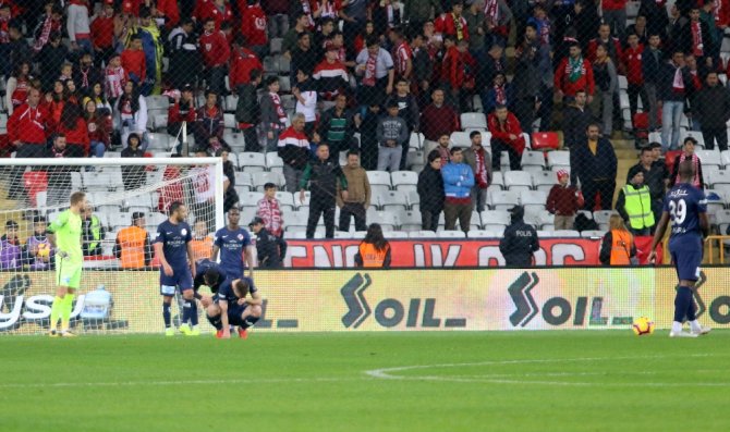 Ankaragücü, Antalyaspor’u 4 Golle Geçti