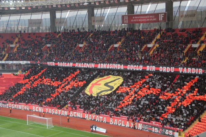 Eskişehirspor Taraftarından Görsel Şölen