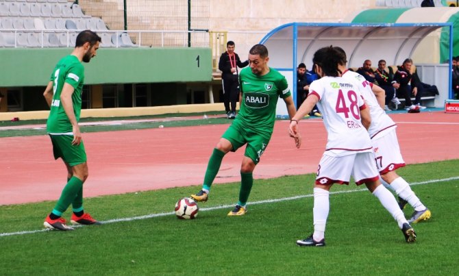 Denizli Elazığ’ı 2-1’le Geçti