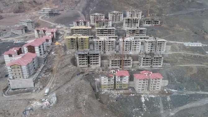 İşte Cumhurbaşkanı Erdoğan’ın Açıkladığı Yusufeli’ndeki Denize Nazır Evler