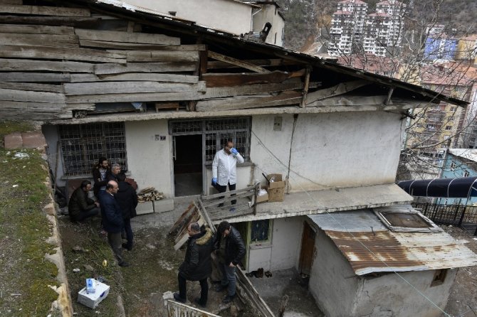 Gümüşhane’de Bir Kişi Evinde Ölü Bulundu