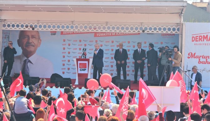 Partiden Ayrılıp Aday Olanlara Yüklendi