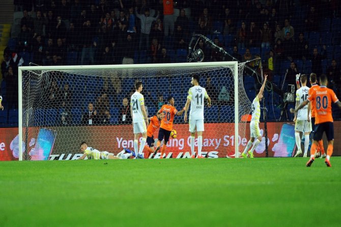 Fenerbahçe Deplasmandan Eli Boş Döndü