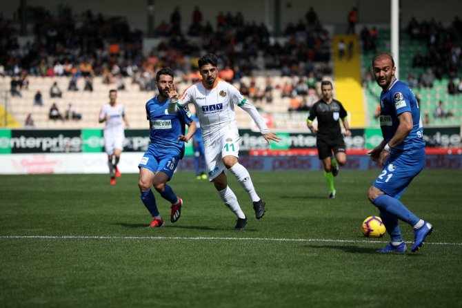 Alanya Evinde Kazandı