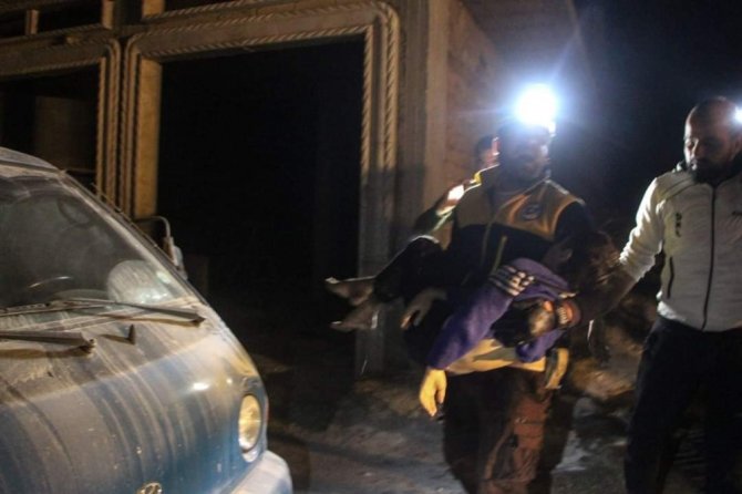 Rejim Güçleri Gece Boyunca İdlib’i Bombaladı