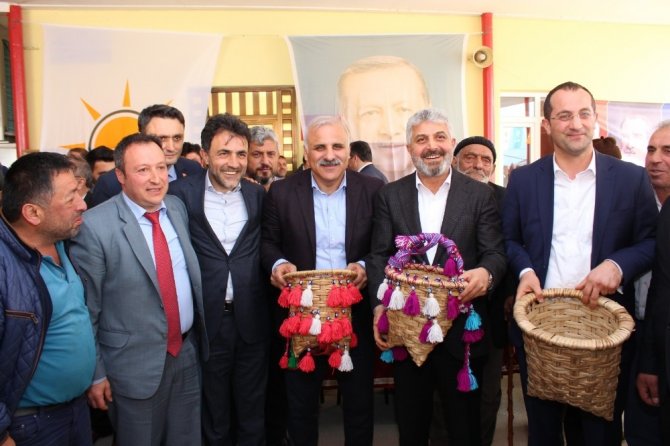 Akçaabat Zorluoğlu’nu Kucakladı