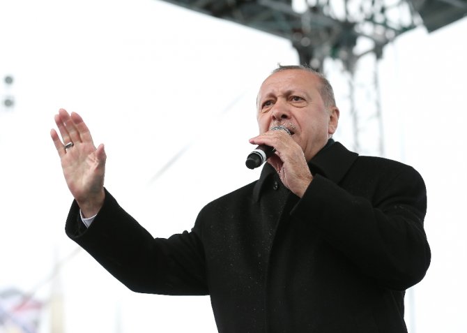 "El Ele Vereceğiz, Avcılar’ı İnşallah Bu Sıkıntıdan Kurtaracağız"