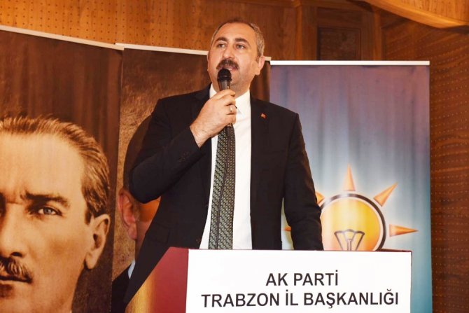 Adalet Bakanı Gül: “Staj Sürelerini Uzatarak Hakim Ve Savcı Yardımcılığını Getireceğiz”