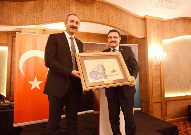 Adalet Bakanı Gül: “Staj Sürelerini Uzatarak Hakim Ve Savcı Yardımcılığını Getireceğiz”