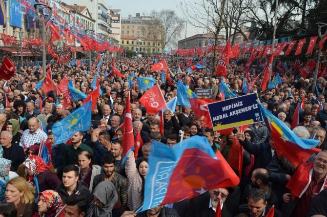 İyi Parti Genel Başkanı Akşener’den Erdoğan’a Mahkeme Çıkışı