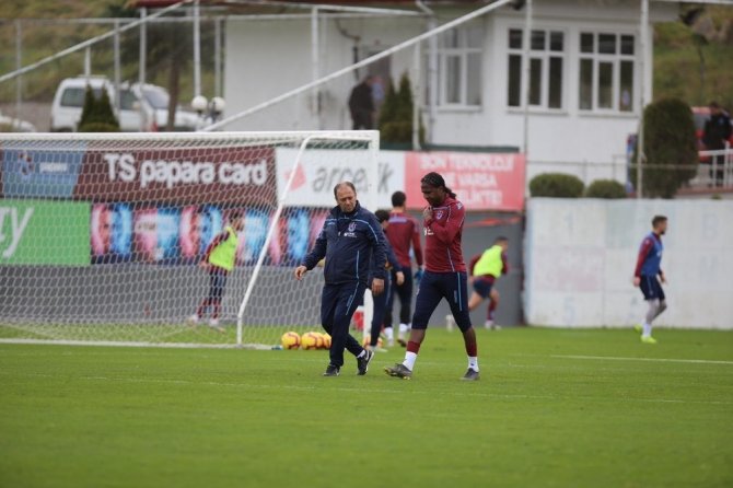 Rodallega Ve Hosseini Antrenmanı Tamamlayamadı