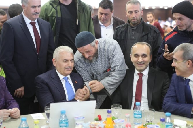 Yıldırım Arnavutköy’de Temaslarda Bulundu