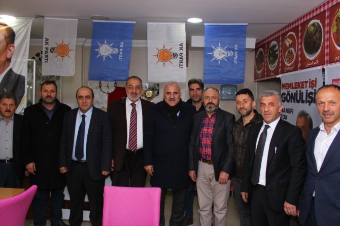 Zorluoğlu, Uzungöl’de Turizmcilerle Görüştü