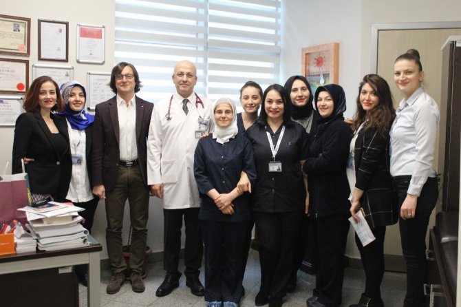 Tıp Bayramı Nedeniyle Özel İmperial Hastanesi’nde Kutlama Yapıldı